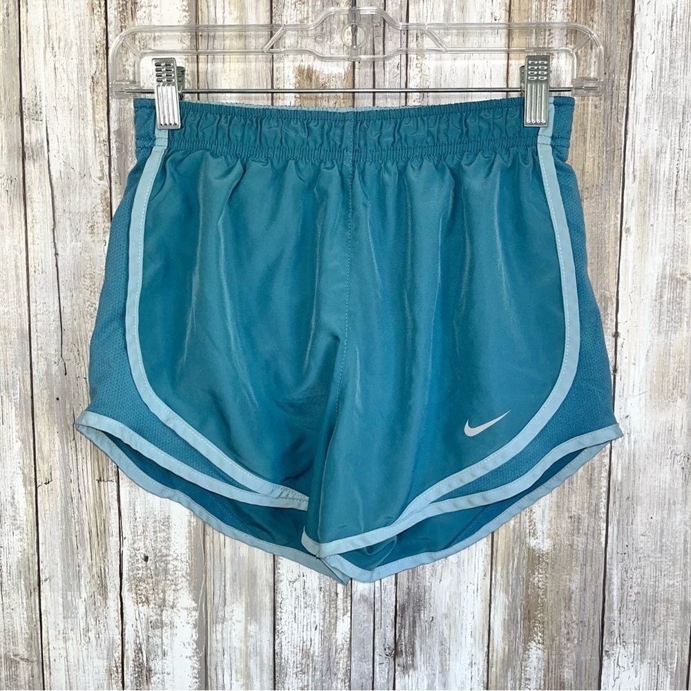 Nike 2 Tone Blue Tempo Shorts